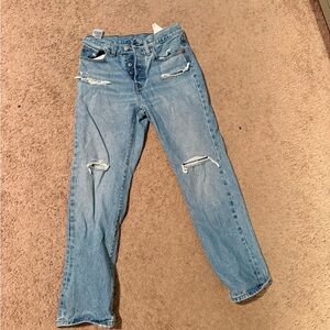 Stylish Blue Distressed Women Levi Jeans